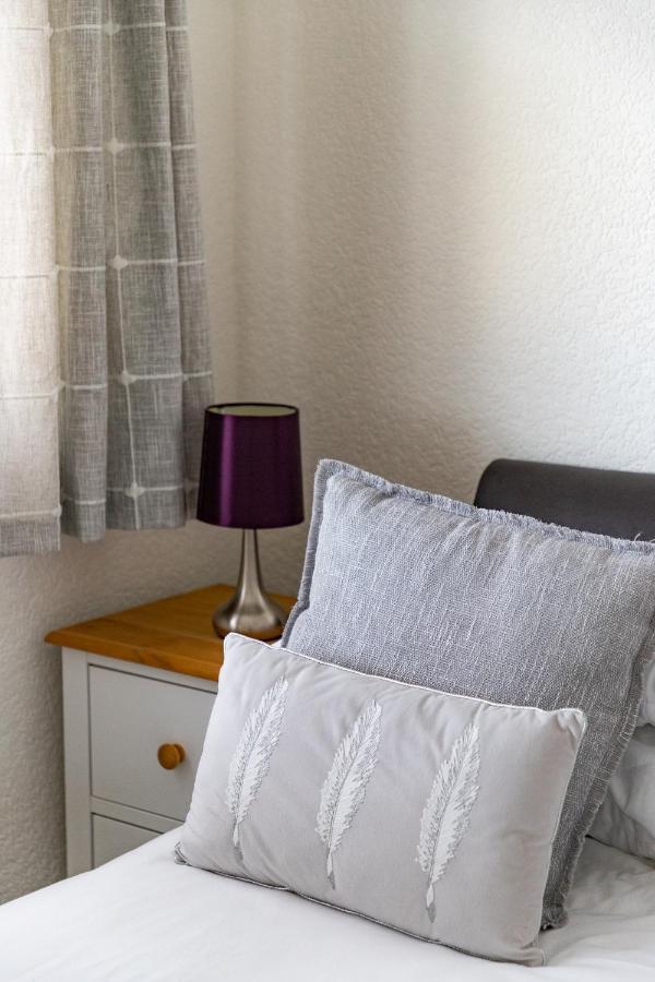2 Chatsworth Riverscape Apartments - Peaceful Apartment In Great Location With Free Parking Overlooking The Gannel Just A Short Walk From Newquays Incredible Beaches And Local Amenities New Quay Eksteriør billede