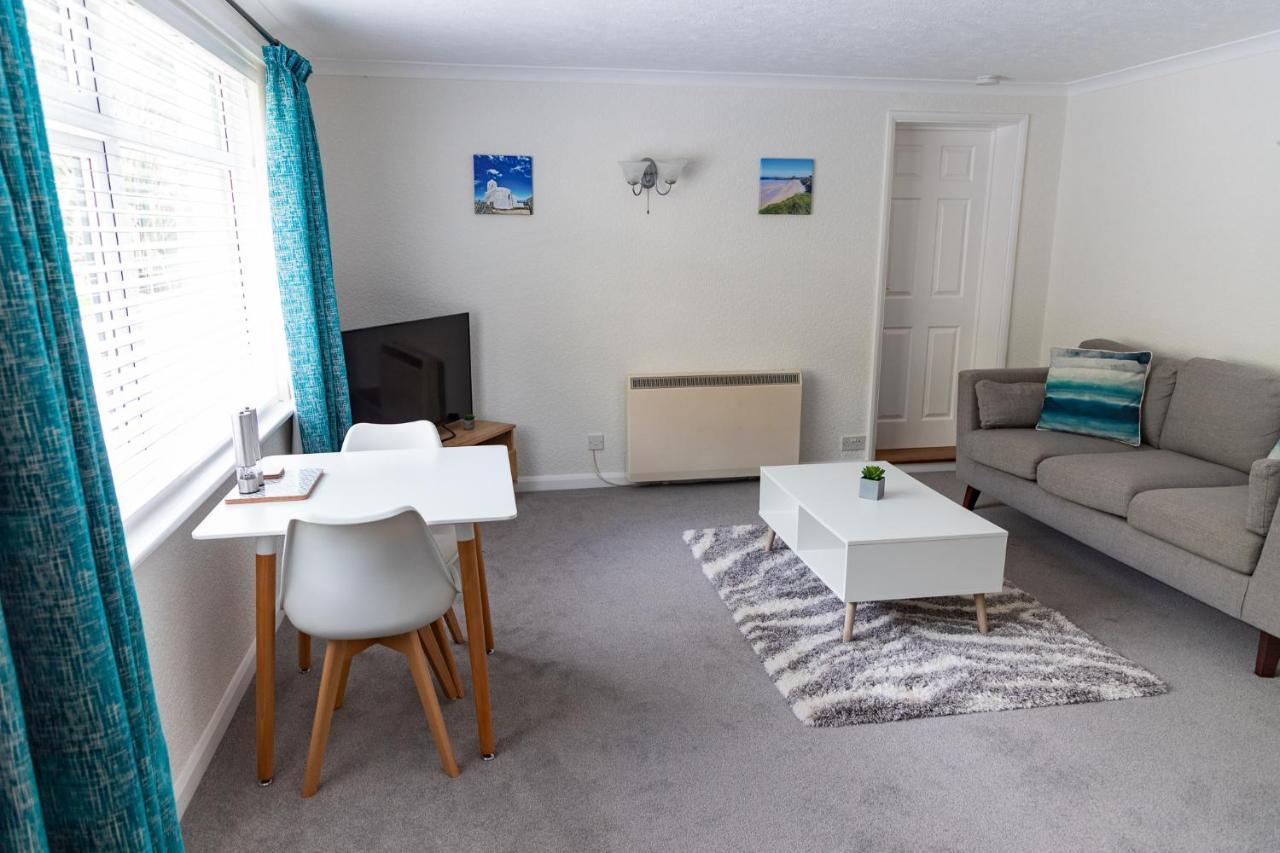 2 Chatsworth Riverscape Apartments - Peaceful Apartment In Great Location With Free Parking Overlooking The Gannel Just A Short Walk From Newquays Incredible Beaches And Local Amenities New Quay Eksteriør billede