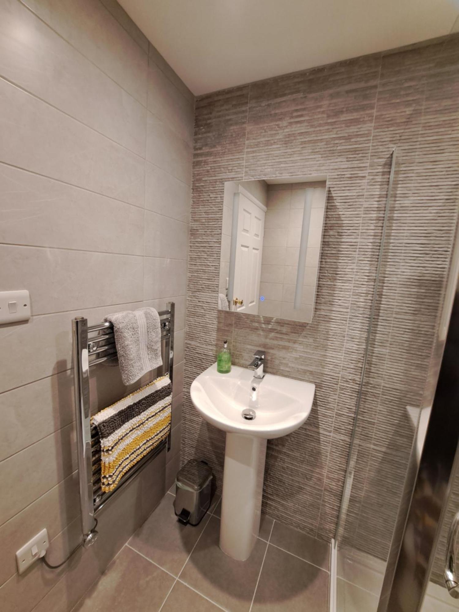 2 Chatsworth Riverscape Apartments - Peaceful Apartment In Great Location With Free Parking Overlooking The Gannel Just A Short Walk From Newquays Incredible Beaches And Local Amenities New Quay Eksteriør billede